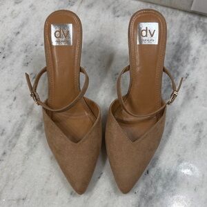 DV by Dolce Vita Women's Brown Pointed Heels
